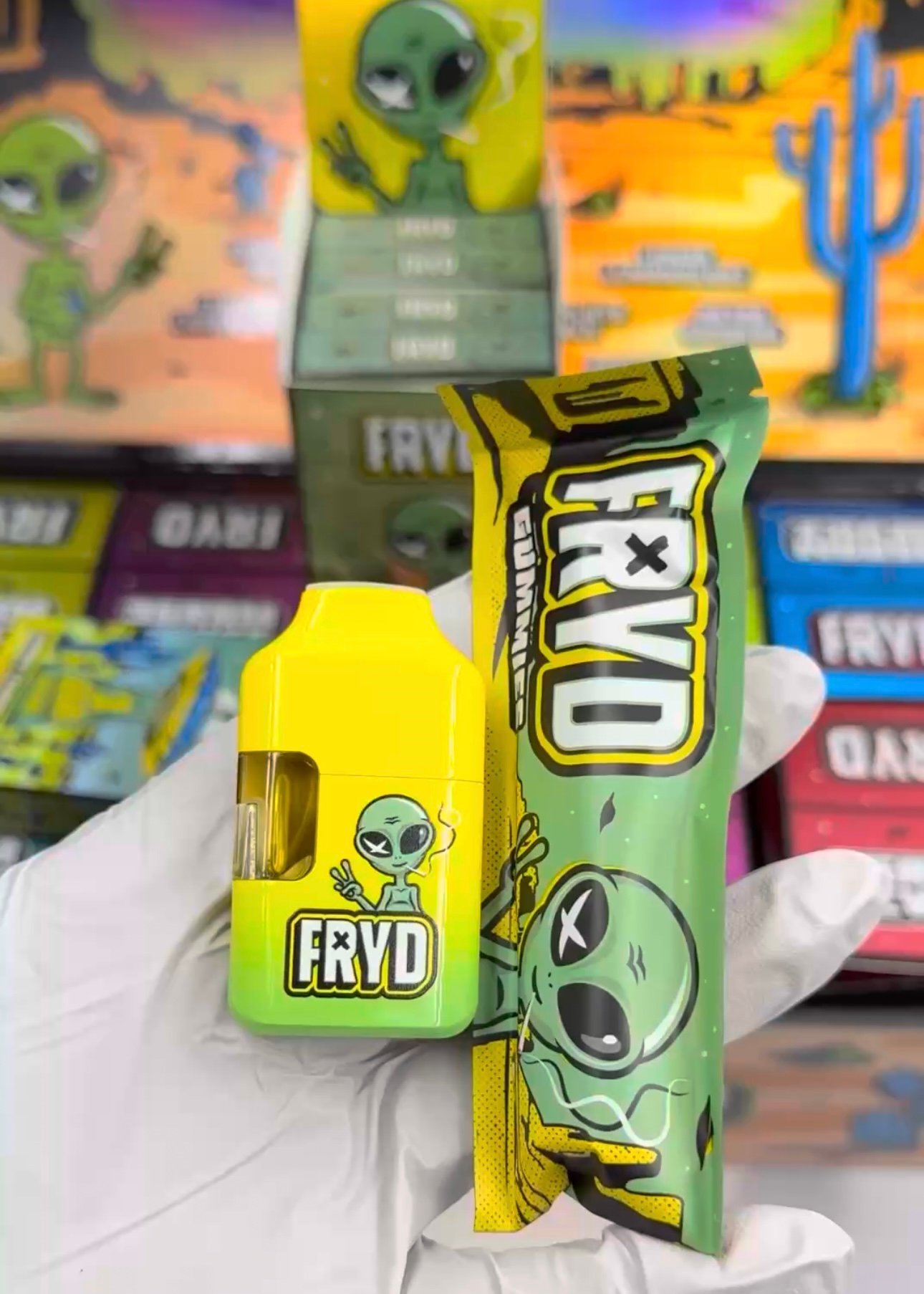 IMG 0242 1 NEW FRYD 3G DISPOSABLE + GUMMIES – LIQUID BATTER + LIVE RESIN