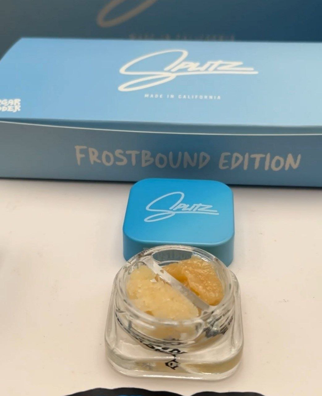IMG 78CC4FAE4889 2 1 Splitz Wax: Frostbound (Sugar & Badder) Edition – 3.5G