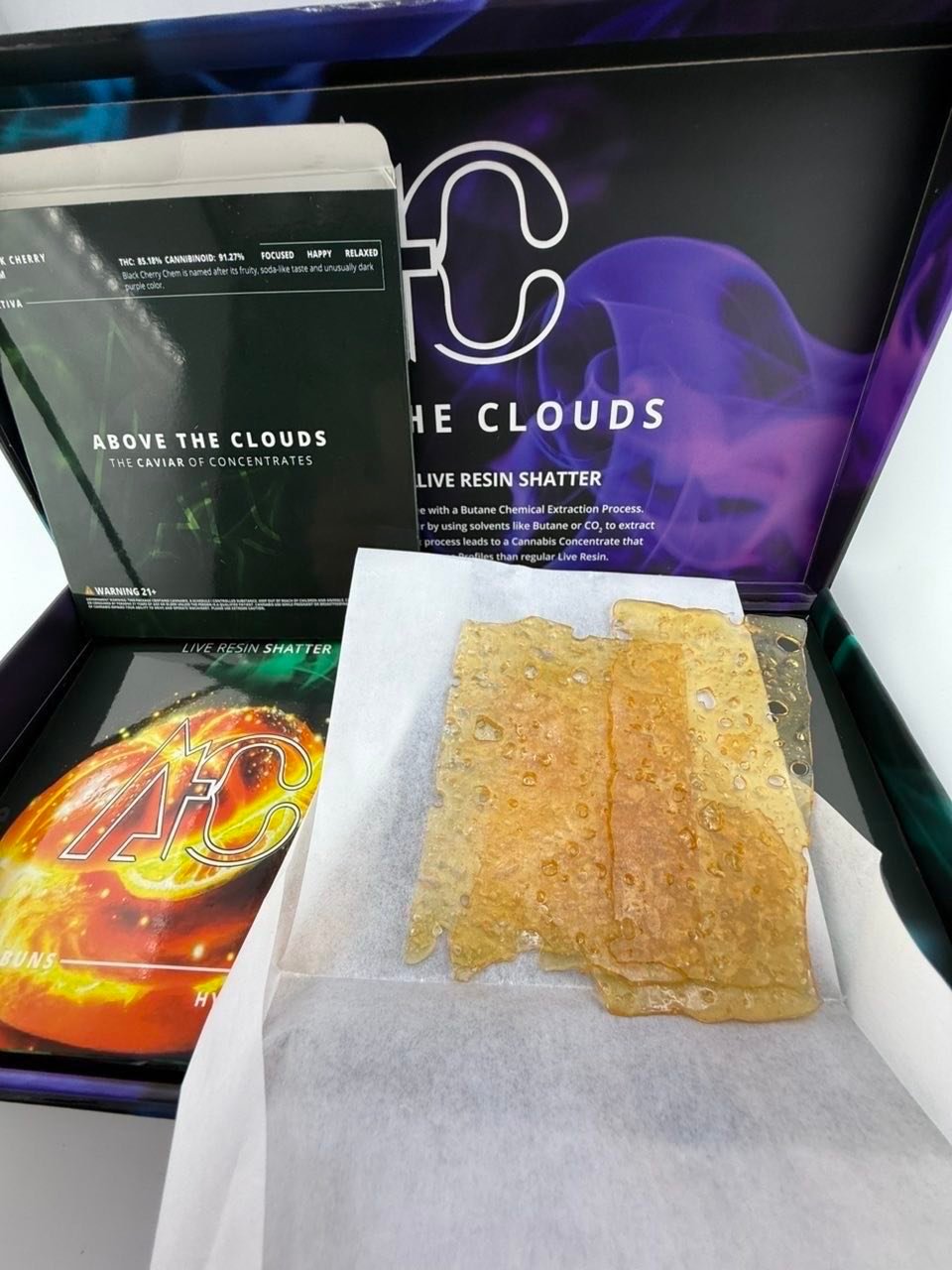 image 1227 1 ABOVE THE CLOUDS LIVE RESIN SHATTER – 1OZ
