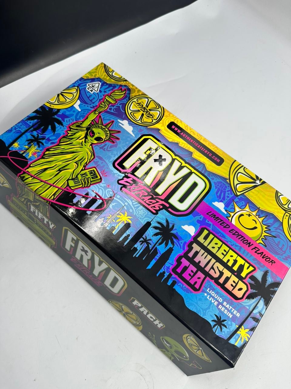 image 1279 1 FRYD LIBERTY TWISTED TEA 3G DISPOSABLE + GUMMIES – LIQUID BATTER + LIVE RESIN (LIMITED EDITION FLAVOR) - Image 4