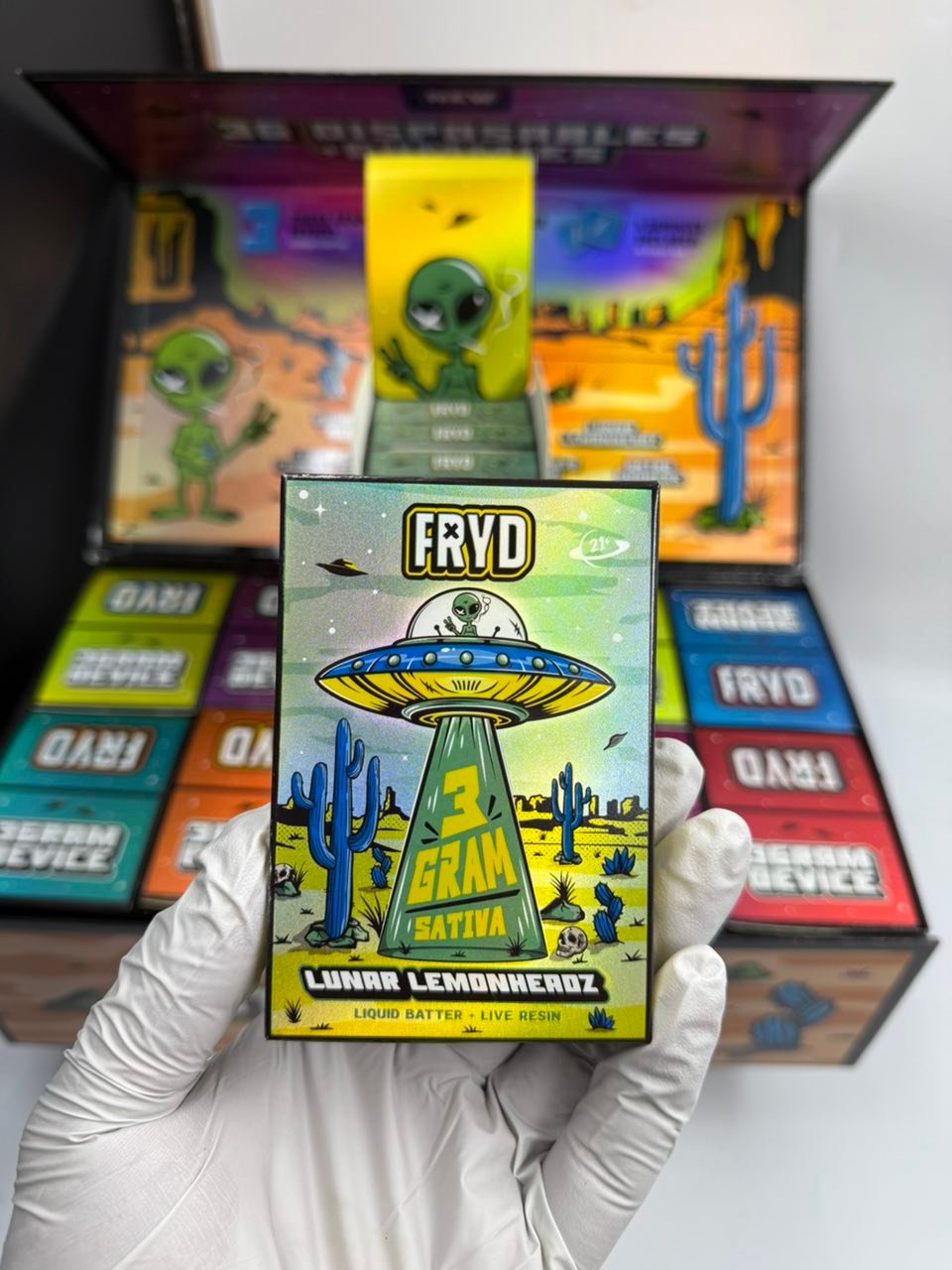 image 1450 1 NEW FRYD 3G DISPOSABLE + GUMMIES – LIQUID BATTER + LIVE RESIN - Image 3