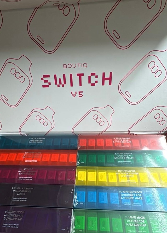 image 1609 1 BOUTIQ SWITCH V5 2G DISPOSABLE – LIQUID LIVE DIAMONDS – TRIPLE TANK ALL-IN-ONE - Image 4