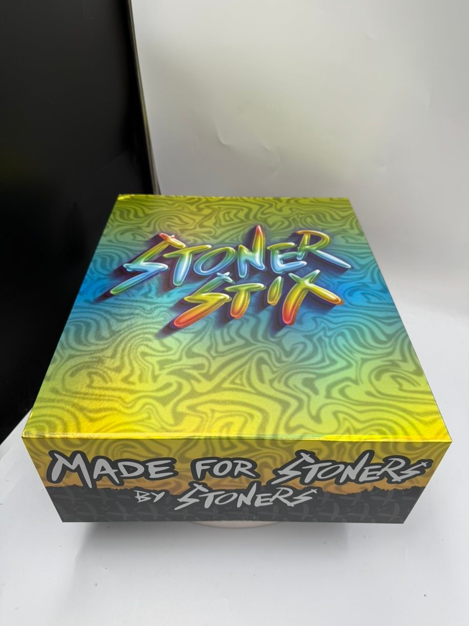 image 1667 1 STONER STIX V3 2G DISPOSABLE + PRE ROLL – MELTED DIAMONDS + LIVE RESIN SAUCE - Image 6